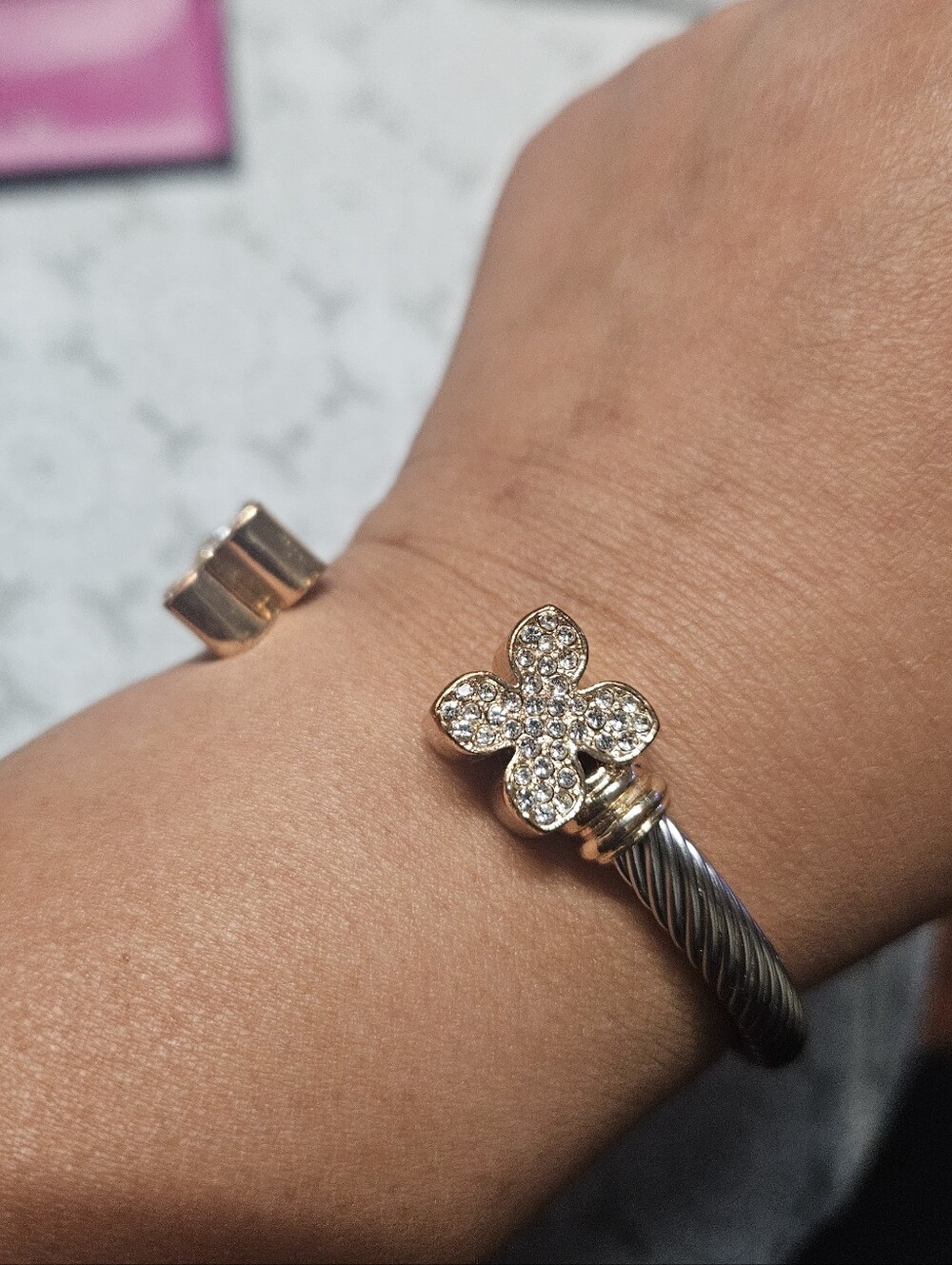Elegant Rose Gold and Silver Crystal Clover Cable Bracelet